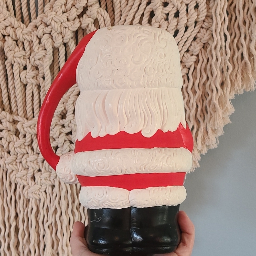 Vintage Christmas Large Santa Mug - Picture 3 of 5